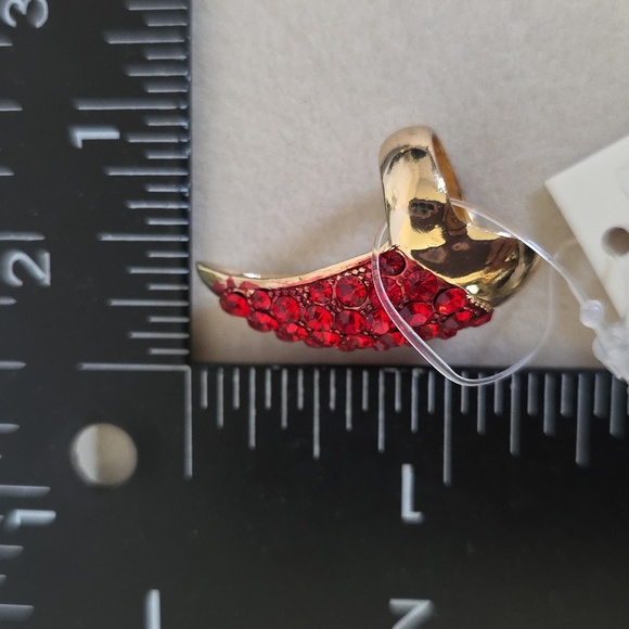 Gold with Red Rhinestones Claw Midi Ring - Picture 11 of 12